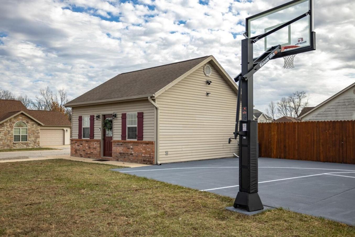 Tiny Home With Hot Tub Near Ft Leonard Wood! Waynesville Exterior foto